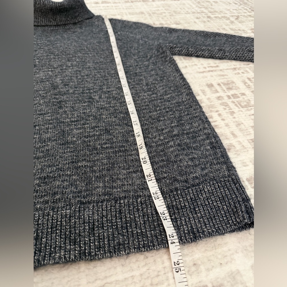 LOFT Women’s Cozy Gray Turtleneck Sweater size XS - Picture 6 of 6